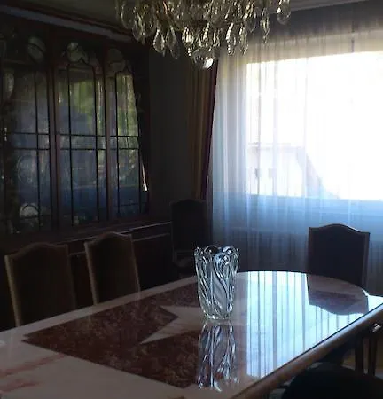 D'hotes La Fontaine מלון 4*
